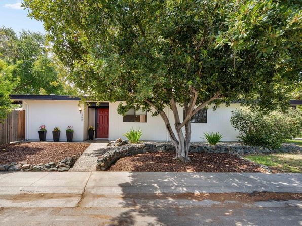 3009 Solito St, Davis, CA 95616