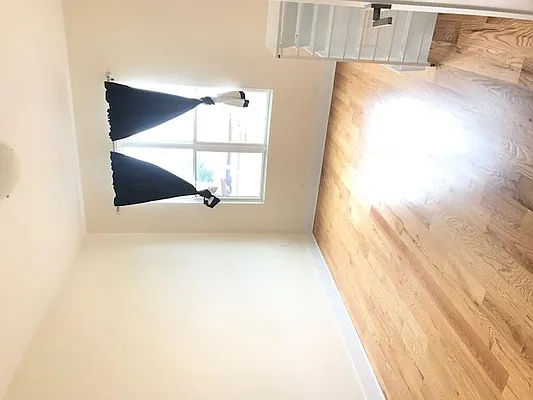 Rented by Limestone Realty Bklyn, LLC | media 31