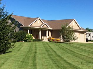 4537 Puuwai Rd, Kalaheo, HI 96741