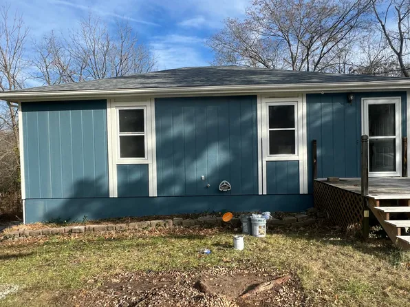 1106 S 9th Street, Ozark, MO 65721