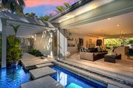 photo property thumbnail