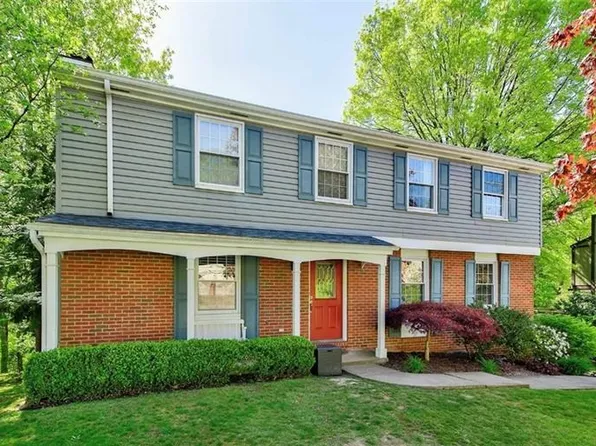 126 Crescent Dr, Sewickley, PA 15143