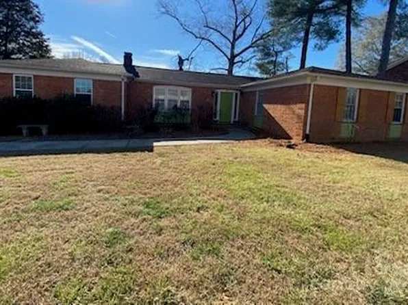 622 S Carolina Ave, Statesville, NC 28677