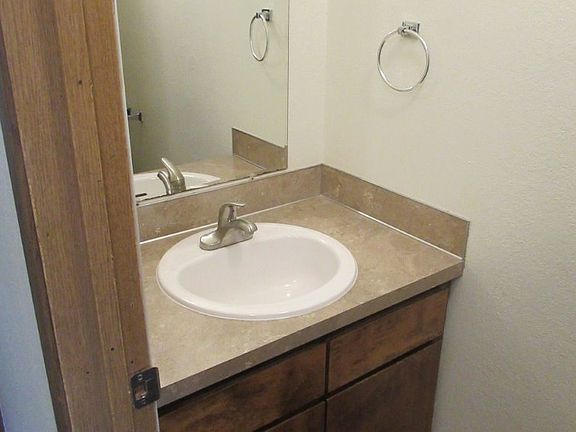 2nd image of 1480 Salishan St SE