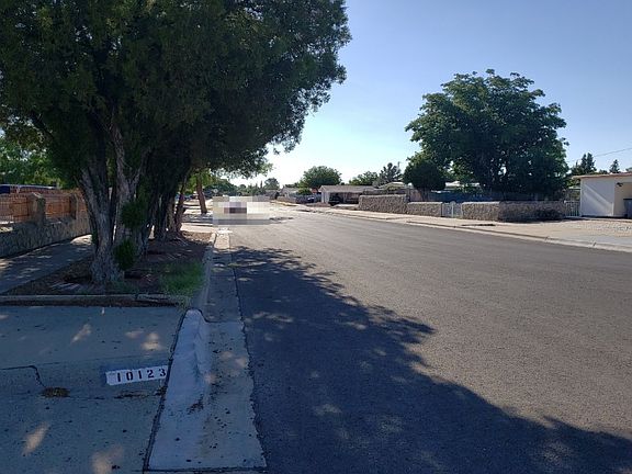5th image of 10123 Castletown Dr