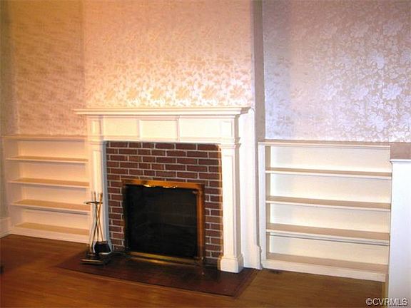 4th image of 2223 Maplewood Ave