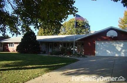 Large Ranch Completely Updated!