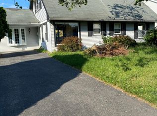 46 Beaverdale Ln, Willingboro, NJ 08046