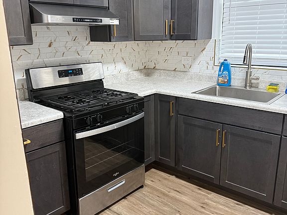 2nd image of 6124-26 N Talman Ave #1N