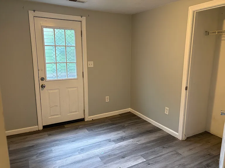 6 Milton St #2B — Photo 9