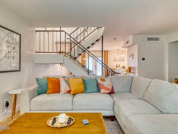 5th image of 6905 E OSBORN Road #D