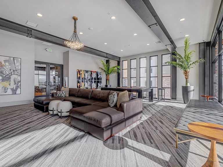 13601 S 600 W — Photo 25