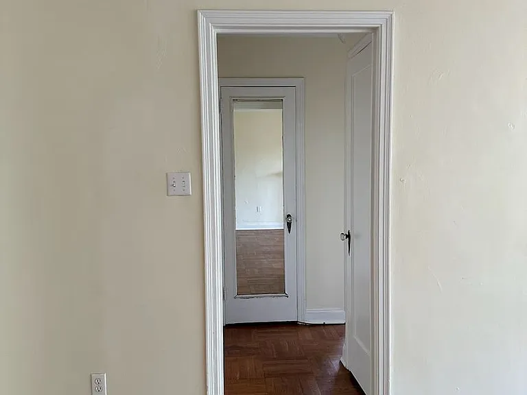 The Royal York Apartments — Photo 210