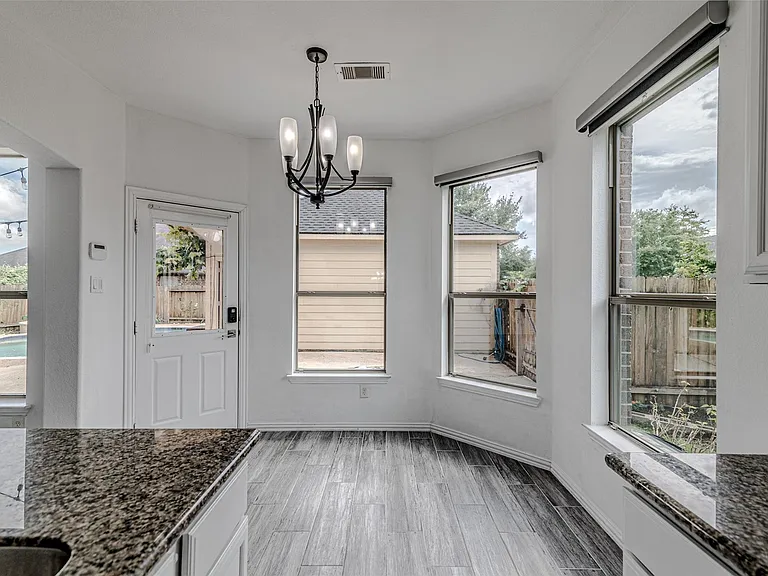 6219 Saint Rosalia Dr — Photo 22