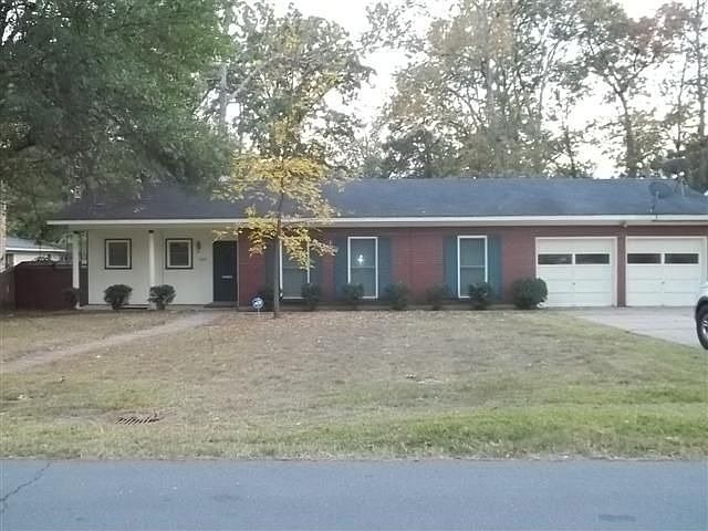 1st image of 1600 W 35th Ave