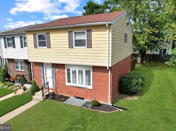 438 Hardmoore Ct, Glen Burnie, MD 21061