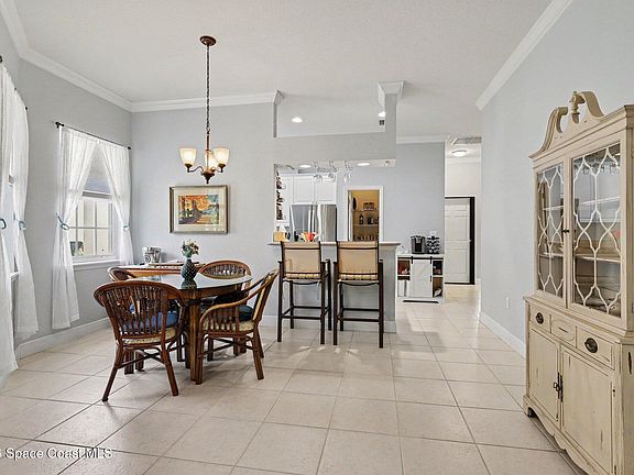 5th image of 4058 Judith Ave #7