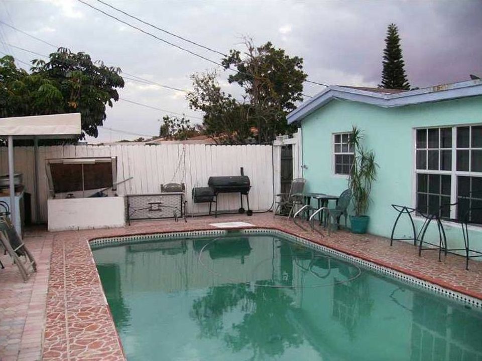 2nd image of 7829 Normandy St