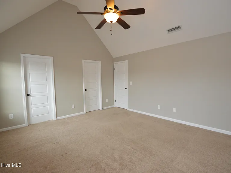115 Pamlico Dr — Photo 32