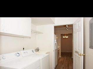 6505 Shetland Ct #1, Utica, MI 48316