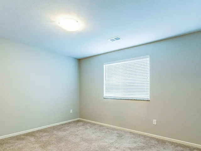 2nd Bedroom 2nd Bedroom