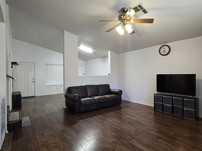 1551 E Orchid Ct — Photo 5