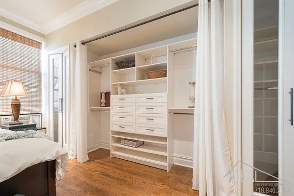 Sold by Ideal Properties Group | media 17