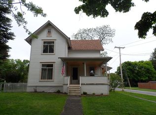70 High St, Angola, NY 14006