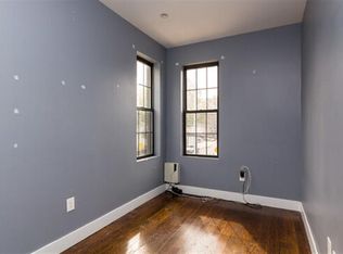 291 Onderdonk Ave, Ridgewood, NY 11385