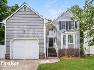 4901 Heritage Woods Dr, Greensboro, NC 27407