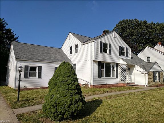 5th image of 19017 Wickfield Ave