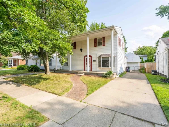 2424 Dallas Ave, Royal Oak, MI 48067