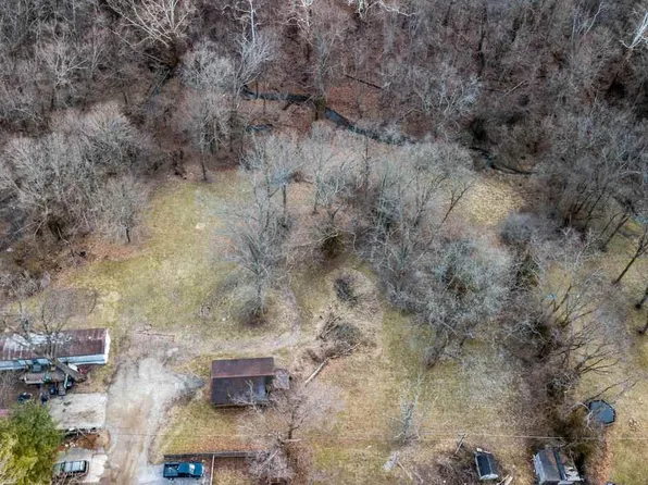 304 W Seminary St, Liberty, IN 47353