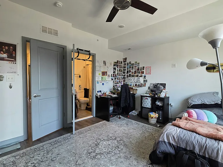 417 W Berks St #2 — Photo 17