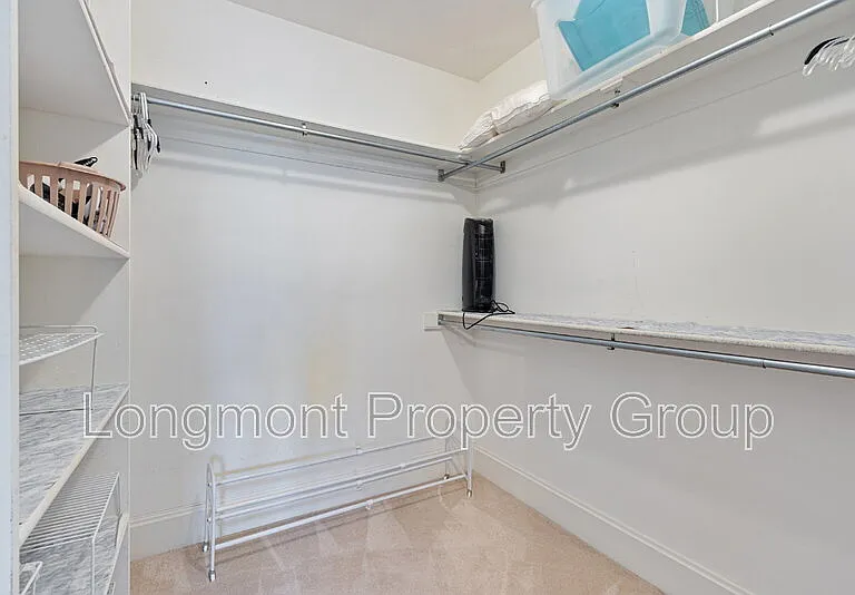 632 Bross St — Photo 28