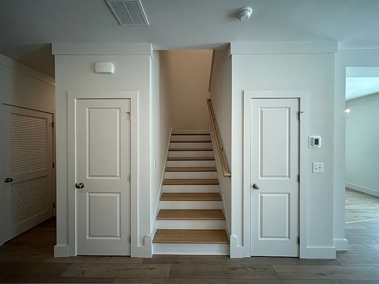 1233 Tigers Tail Trl — Photo 6