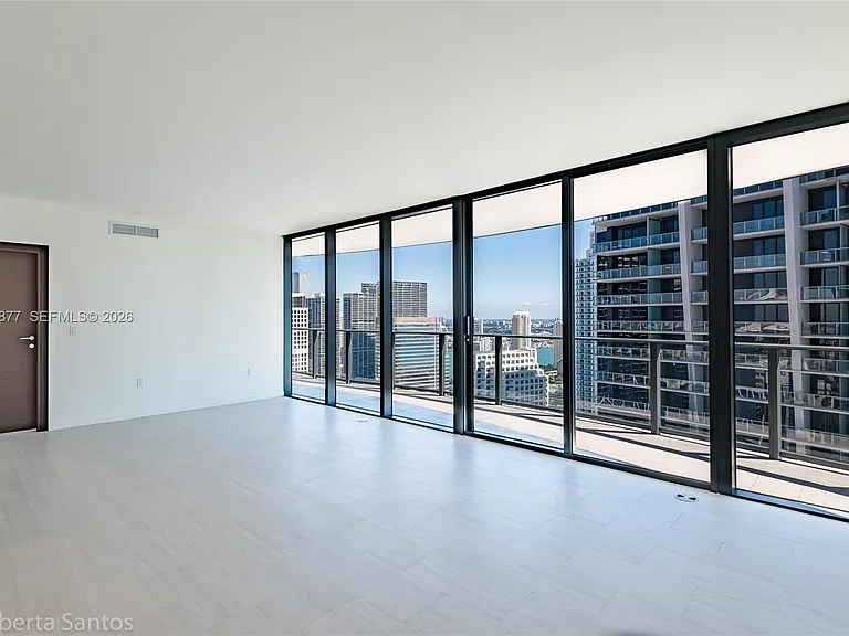 1000 Brickell Plz #4509 — Photo 40