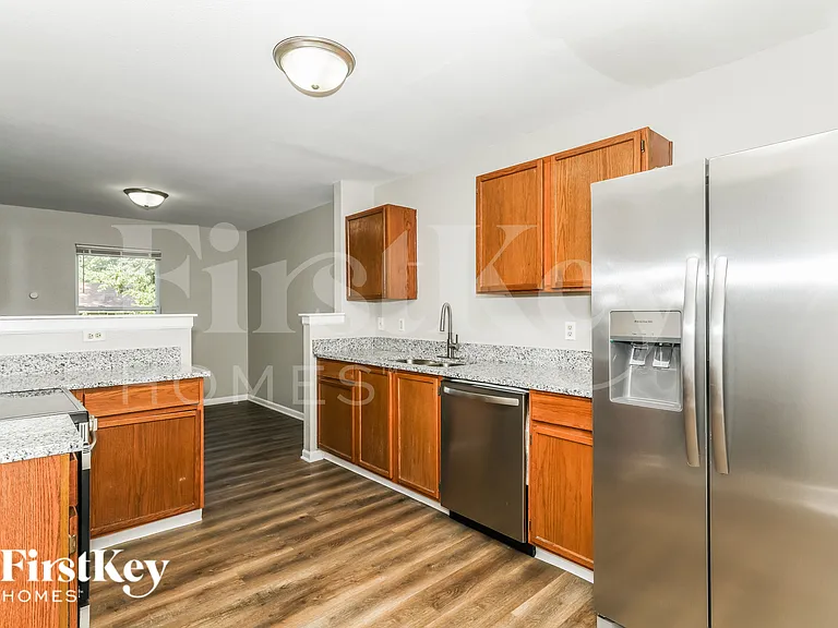 16773 Lowell Dr — Photo 10