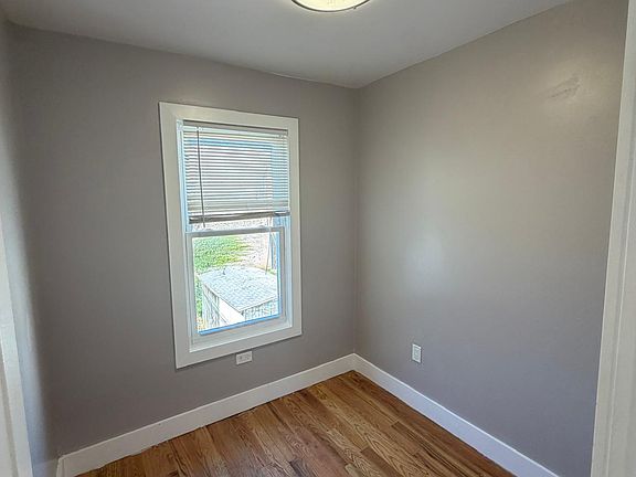 3rd image of 7 S Reid St #G1