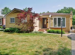 4031 Normandy Rd, Royal Oak, MI 48073
