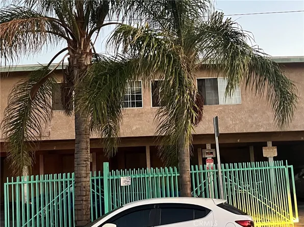 1038 W 104th St, Los Angeles, CA 90044