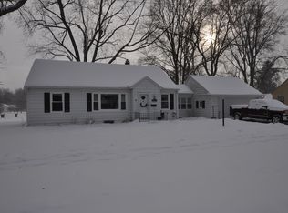 2801 Grace Rd, Kalamazoo, MI 49006