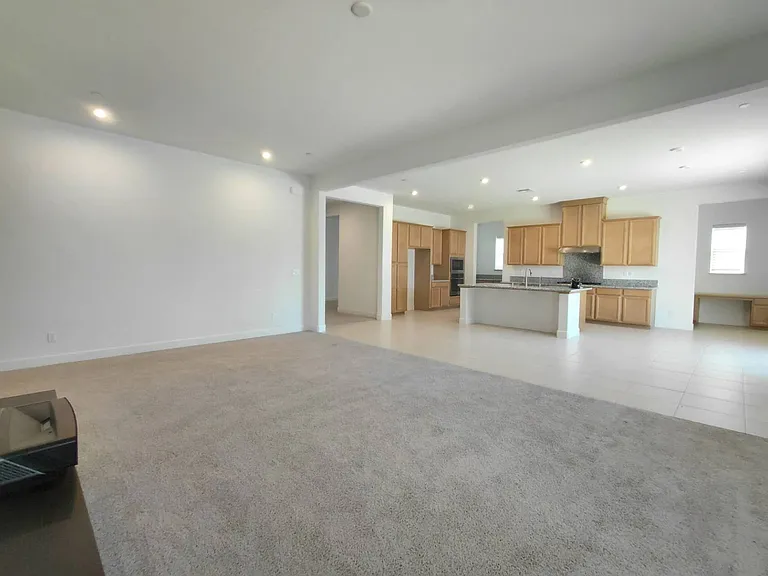 7487 Fortaleza Ave — Photo 12