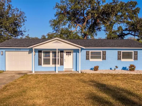 2203 Nottingham Rd, South Daytona, FL 32119