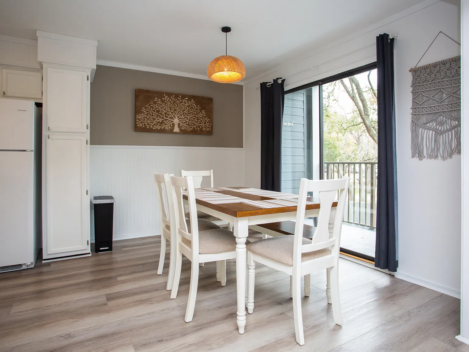 2 bed, 950 sqft, $1,150 — Photo 4