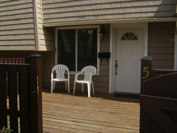 5th image of 55 Birchwood Dr #5