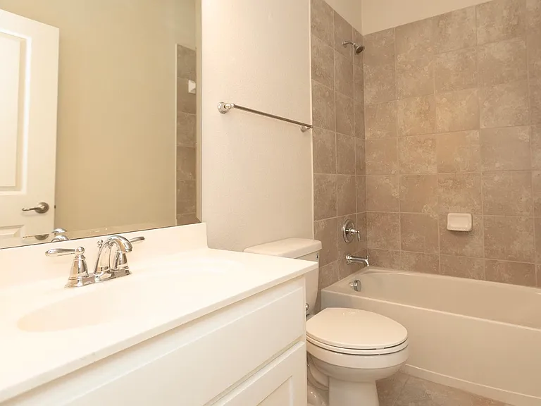 4637 Seabiscuit St — Photo 26