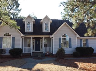 1885 Longleaf Dr E, Pinehurst, NC 28374