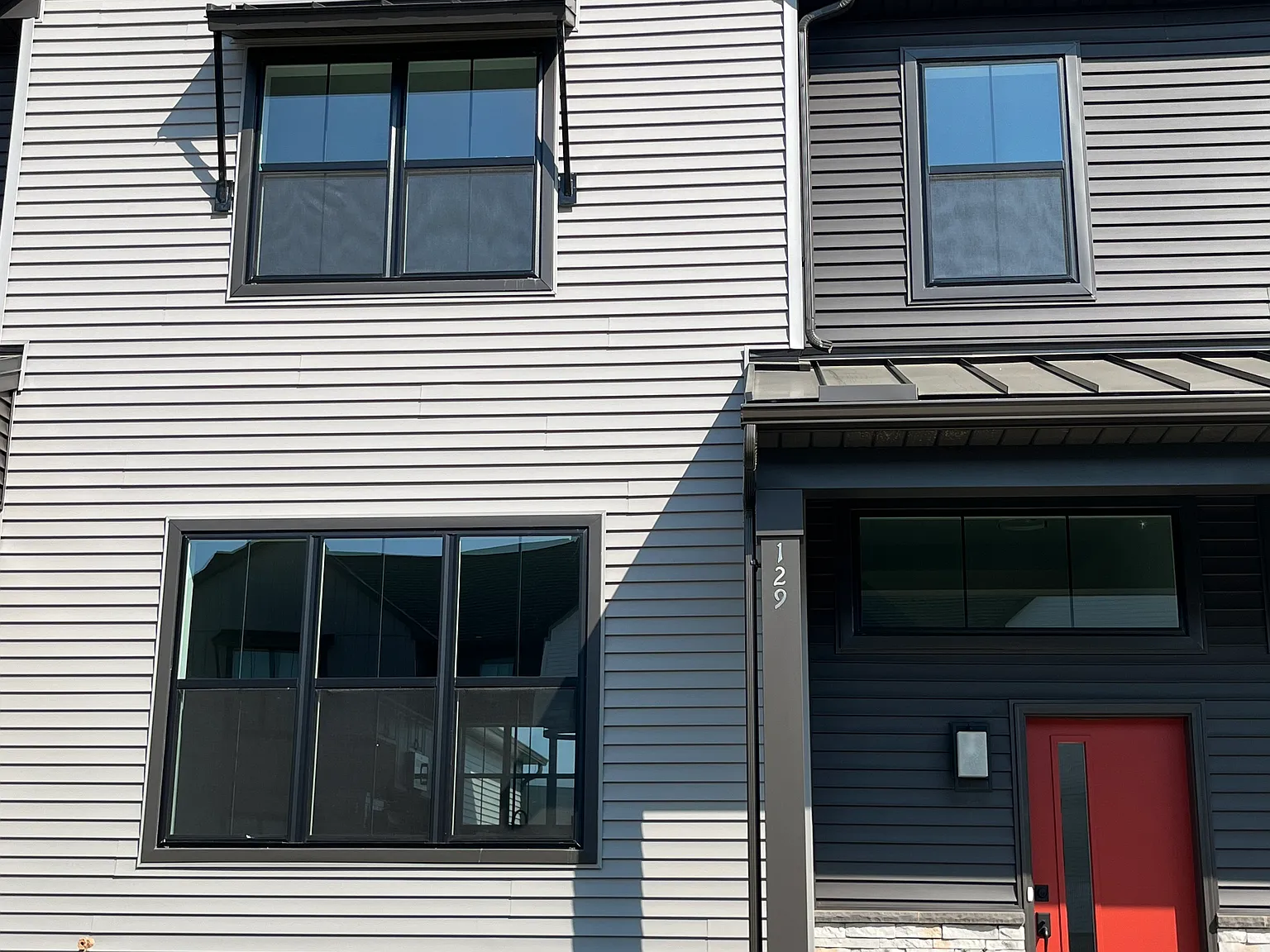 129 Madison Rd — Photo 3