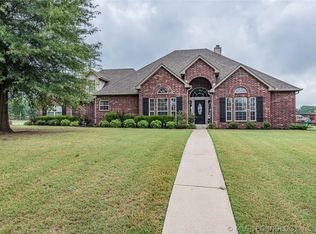 16163 S 279th East Ave, Coweta, OK 74429